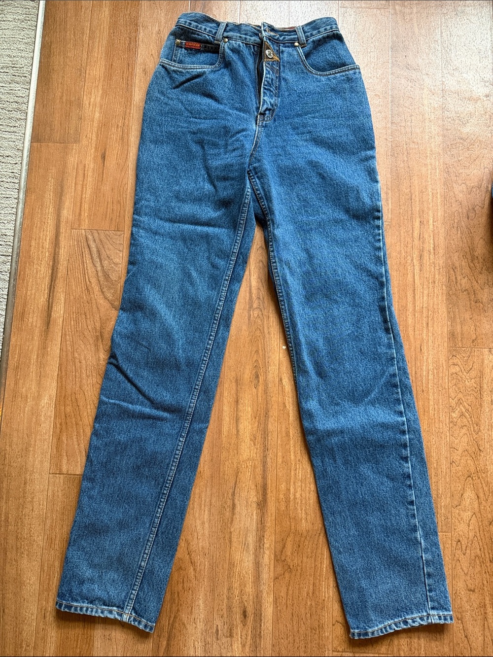 High-Rise Straight Leg Women's Jeans in Blue